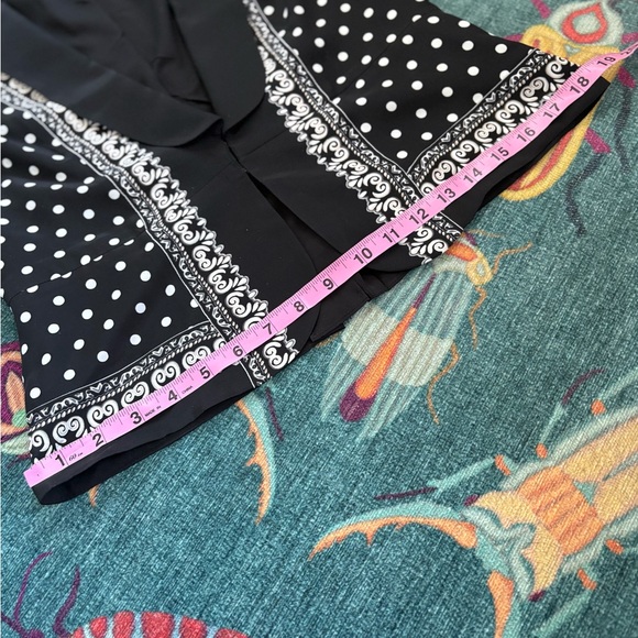 White House Black Market 100% Silk Blazer - Picture 9 of 11